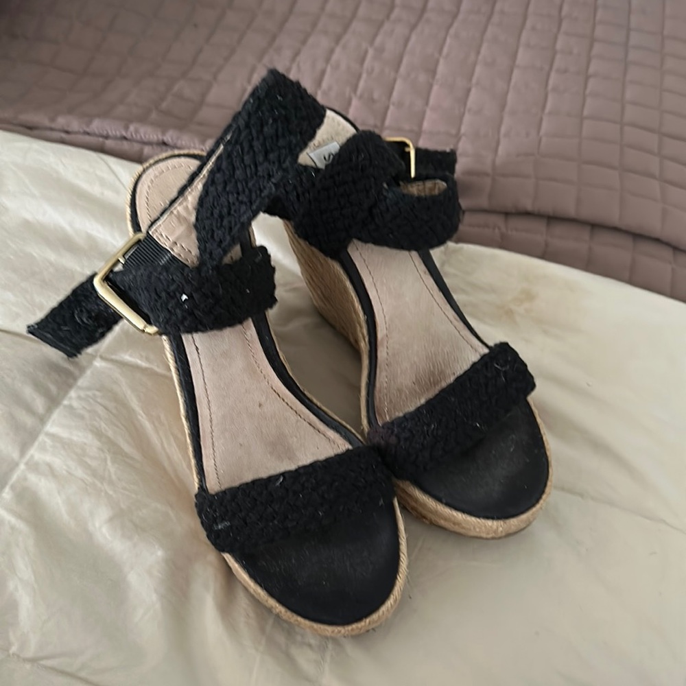 Steve Madden size 6.5 wedge sandal